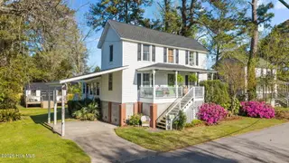325 Broad Street, Belhaven, NC 27810 – photo 3: 3-web-or-mls-DJI_20260403091548_0422_D