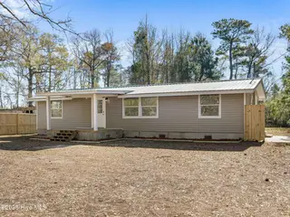 2073 Dawson Cabin Road, Jacksonville, NC 28540 — 3-bedroom home, Jacksonville, NC, photo 1 of 44: Front