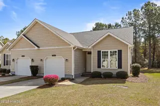 3303 Hogan Court B, Morehead City, NC 28557 – photo 2: 2-web-or-mls-1S3A9379