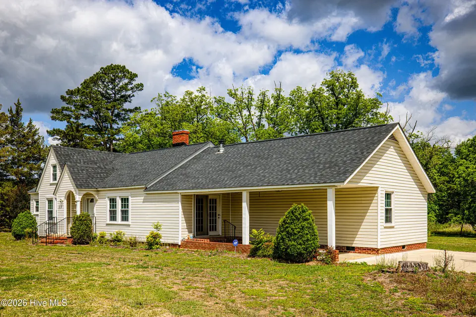 10581 E Nc 42 Highway, Middlesex, NC 27557 – photo 1 of 38: HN9A7342_pro_2500x1667