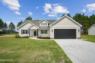 117 N Rabbit Run Drive, Smithfield, NC 27577 – photo 1: 01-117 N Rabbit Run Dr-1