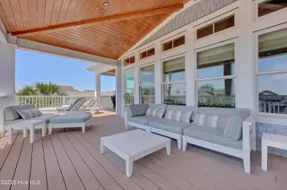 836 S Lumina Avenue, Wrightsville Beach, NC 28480 – photo 18: 033_img_4976_994