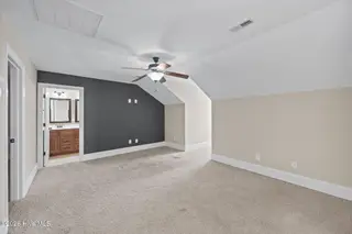 1912 Leighton Drive A, Greenville, NC 27834 – photo 10: 7-web-or-mls-BLS_0003
