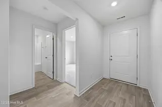 4673 Swimming Lane 15, Shallotte, NC 28470 – photo 7: 5_foyer