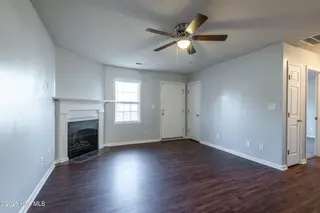 520 Lake Road A&B, Greenville, NC 27834 – photo 5: IMG_4673