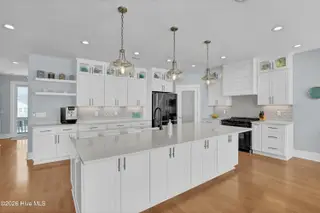 32 Porpoise Place, North Topsail Beach, NC 28460 – photo 7: 014_6g8a2976_600