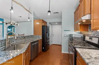 7620 Champlain Drive, Wilmington, NC 28412 – photo 16: 28-web-or-mls-DSC08525