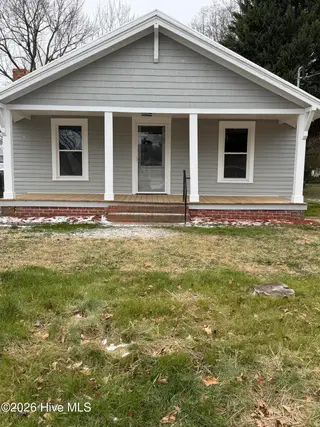 905 Chestnut Street, Tarboro, NC 27886 – photo 2: 905 CHESTNUT FRONT3