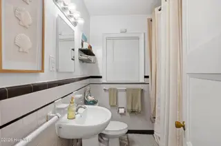 304 Parkway Drive, Wilmington, NC 28409 — 3-bedroom home, Wilmington, NC, photo 17 of 33: 20_304_parkway_dr_020