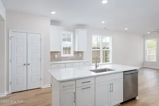 252 Majestic Mare Lane SE, Bolivia, NC 28422 – photo 21: kitchen-01d