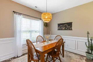 118 Moonstone Court, Jacksonville, NC 28546 – photo 22: Formal Dining