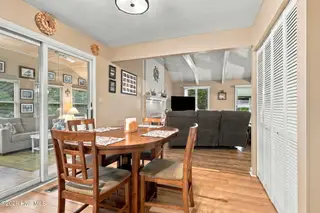 108 Gull Harbor Drive, Newport, NC 28570 – photo 22: 53-web-or-mls-IMG_4571