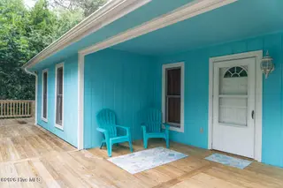 112 James Drive, Emerald Isle, NC 28594 – photo 7: Covered Entry