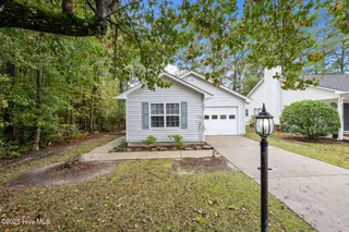 3415 Elizabeth Avenue, New Bern, NC 28562 – photo 1: 1-web-or-mls-DSC_7991