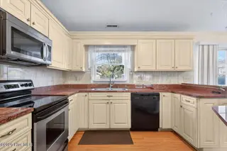 104 NE 34th Street, Oak Island, NC 28465 – photo 20: 21-kahunaphoto