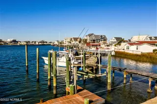 519 Atlantic Beach Causeway, Atlantic Beach, NC 28512 – photo 7: 519 Atlantic Beach Cswy