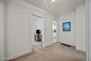 1205 Harding Avenue, Kinston, NC 28501 — 2-bedroom home, Kinston, NC, photo 20 of 40: 33-web-or-mls-IMG_0039