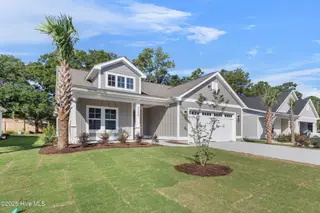 2059 Greenside Manor Drive SW, Ocean Isle Beach, NC 28469 – photo 4: 2059 Greenside Manor