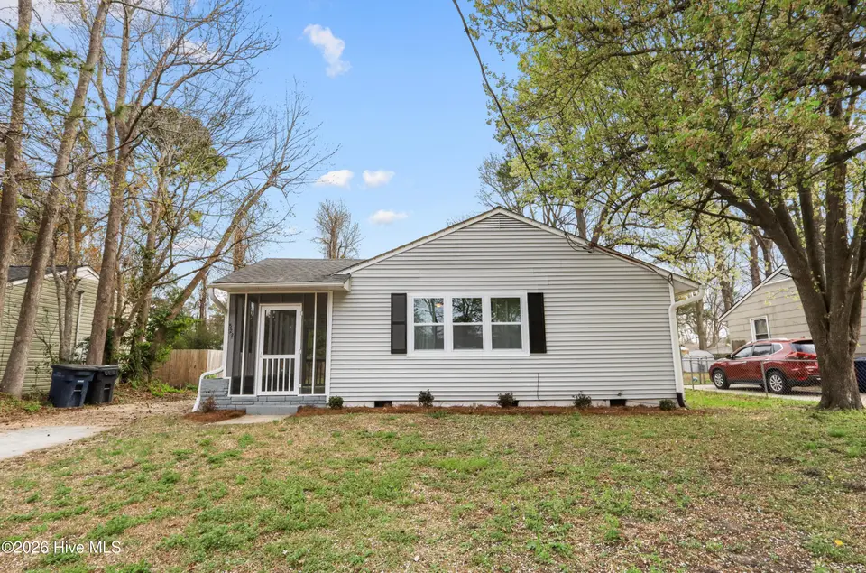 522 Oak Lane, Jacksonville, NC 28540 – photo 1 of 34: IMG_1411