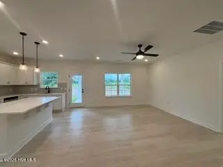 280 Eastwood Drive, Wallace, NC 28466 – photo 6