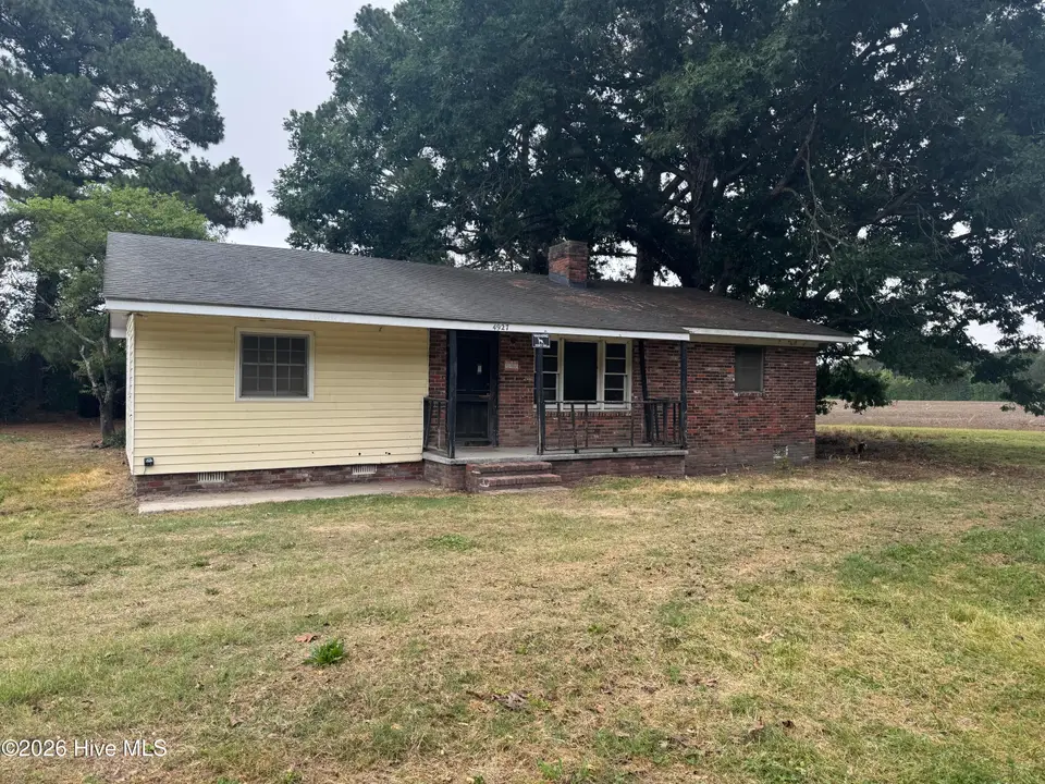 4927 Tartts Mill Road, Wilson, NC 27893 – photo 1 of 5: 4927 TARTT'S MILL RD
