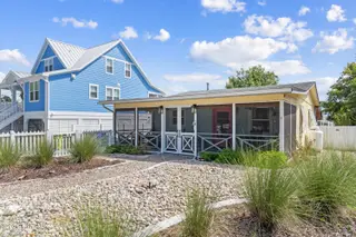 318 NE 58th Street, Oak Island, NC 28465 – photo 8