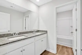 229 Red Vineyard Way Lot 34, Jacksonville, NC 28546 – photo 19: Similar Home