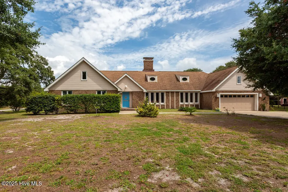 345 Island Road, Harkers Island, NC 28531 – photo 1 of 44: FRONT