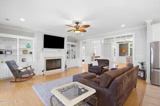 1012 Pelican Drive, New Bern, NC 28560 – photo 15: 1012 Pelican Drive