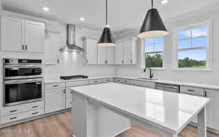 8921 Peplow Place, Wilmington, NC 28411 — 4-bedroom home in Scotts Hill Village, Wilmington, NC, photo 8 of 16: SIMILAR HOME NOT SUBJECT 5