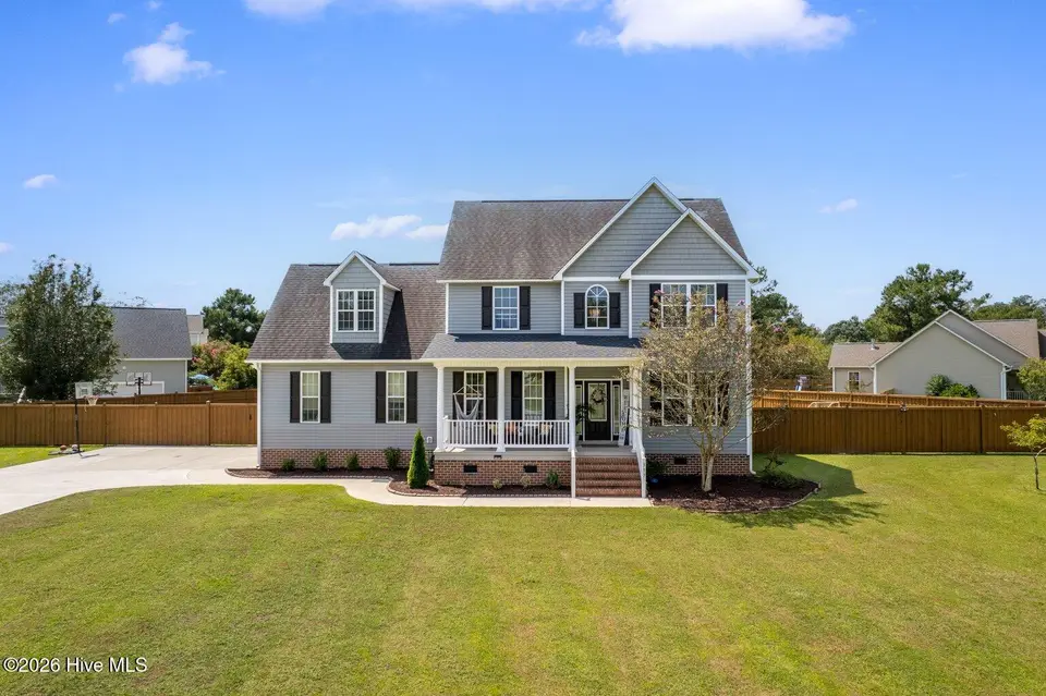 337 Oakmont Drive, Hampstead, NC 28443 – photo 1 of 29: Front