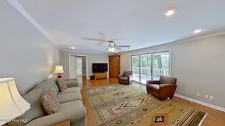 268 Shoreline Drive, New Bern, NC 28562 – photo 21: family room