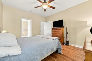 2205 Dovedale Drive B, Greenville, NC 27834 – photo 24: 18-web-or-mls-IMG_0009