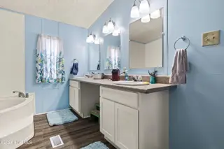484 Briarneck Road, Jacksonville, NC 28540 – photo 18: 17