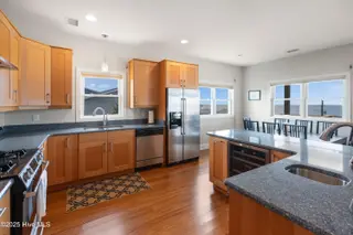 609 Emerald Drive, Emerald Isle, NC 28594 – photo 24: 0Q4A1327