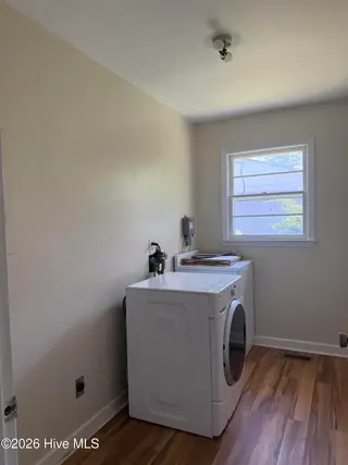 1702 Clark Avenue, New Bern, NC 28560 – photo 16: Laundry Area