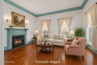 301 E Moore Street, Southport, NC 28461 – photo 17: Living Room