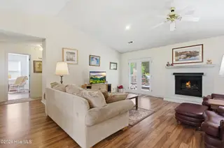 1820 Caracara Drive, New Bern, NC 28560 – photo 8: 1820 Caracara Drive, New Bern, NC 28560