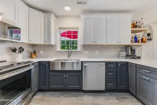 1803 W Yacht Drive, Oak Island, NC 28465 – photo 11: Kitchen
