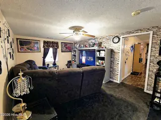 203 Brentwood Circle, Dudley, NC 28333 – photo 3: Living Rm2