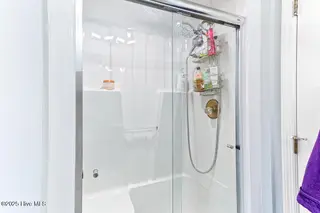 385 Pinehurst Trace Drive, Pinehurst, NC 28374 – photo 17: Primary Bathroom