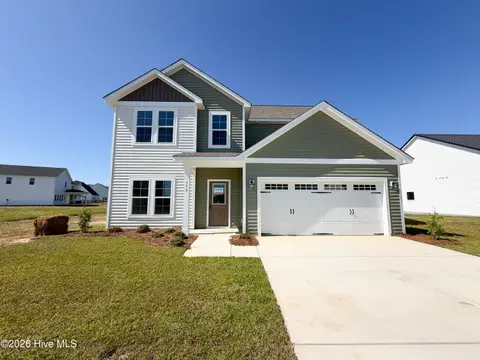775 Aria Lane, Hubert