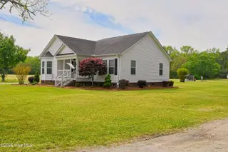 125 Trails End Lane, Whiteville, NC 28472 – photo 4: 004