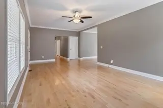 771 Mount Olive Road, Bladenboro, NC 28320 – photo 7: Living Room