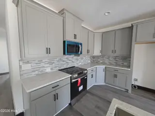 107 Weathersbee Drive, Hampstead, NC 28443 — 4-bedroom home, Hampstead, NC, photo 10 of 37