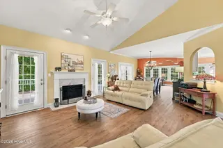 119 Geneva Road, New Bern, NC 28562 – photo 7: 22-web-or-mls-0C0A4633 - Copy