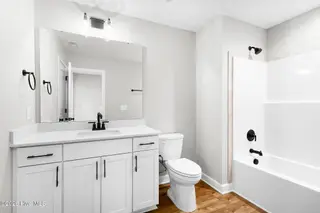 235 Cline Way Unit 107, Beaufort, NC 28516 – photo 22: Bathroom 2
