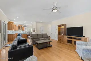 312 Lord Berkeley Drive, Emerald Isle, NC 28594 – photo 15: 26-web-or-mls-1S3A5206