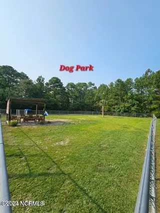 1009 Barkentine Drive, New Bern, NC 28560 – photo 9: 20240106212550967505000000-o