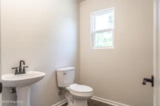 780 W Illinois Avenue, Southern Pines, NC 28387 – photo 15: DSC06118